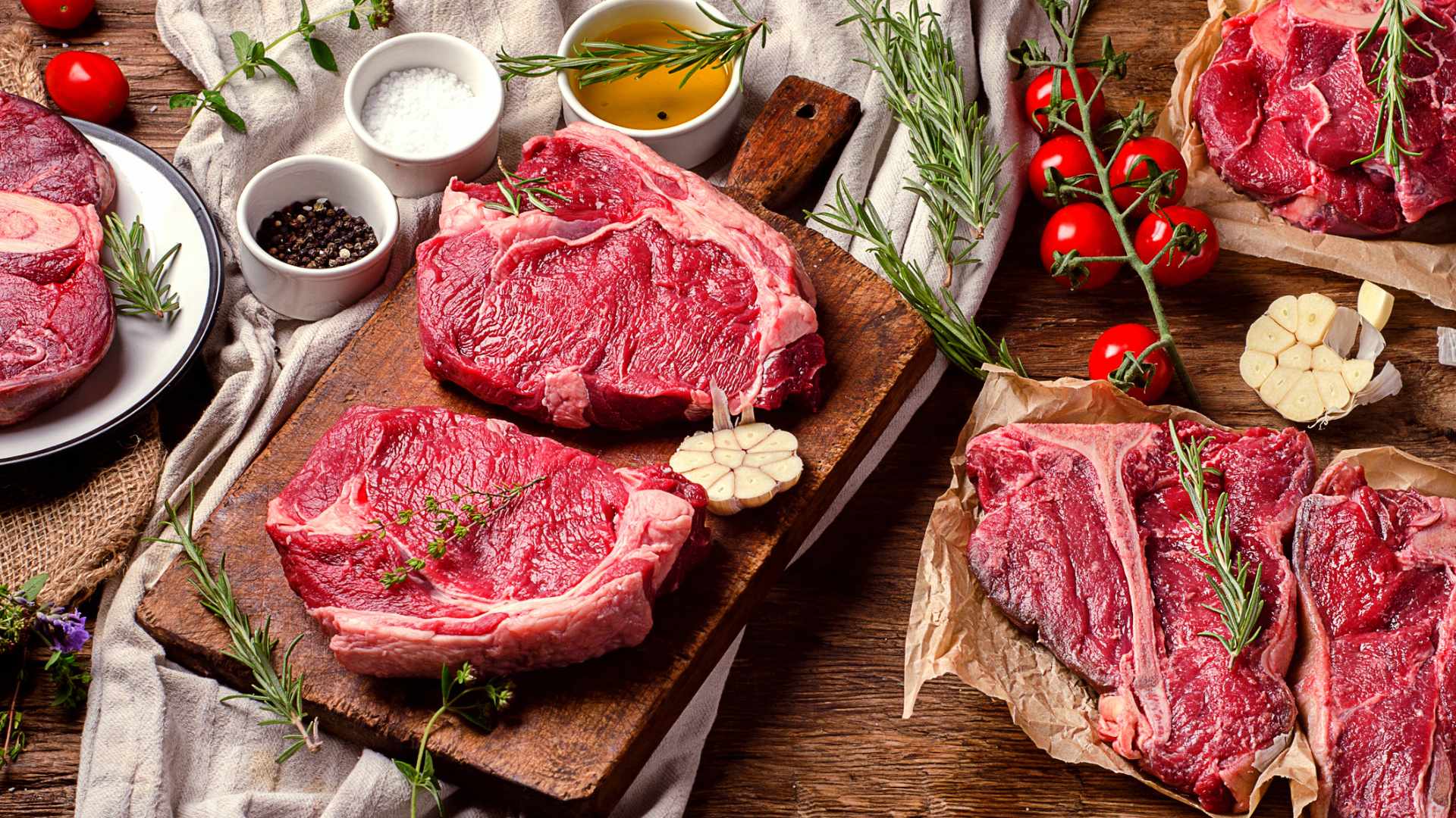 Înțelegerea diferenței dintre carnea maturată și carnea normală
